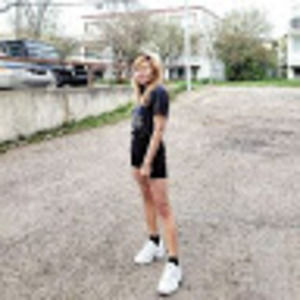 Meet your Posher, Analyn